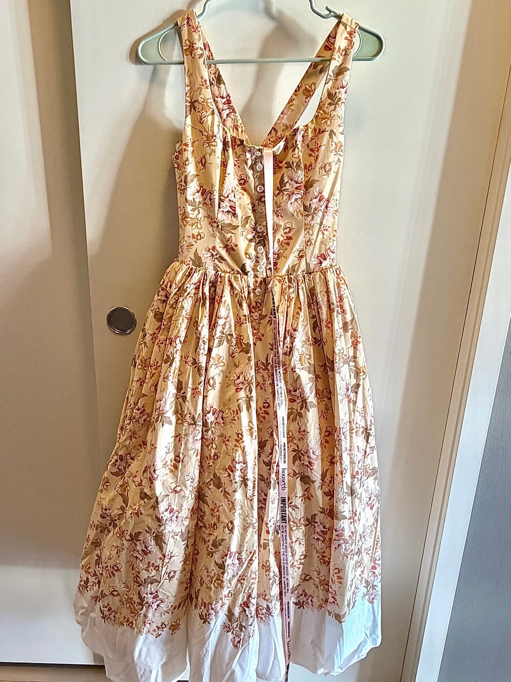 House of cb ALBA Honeyflower Print Gathered Cotton Midi Dress - Picture 2 of 5